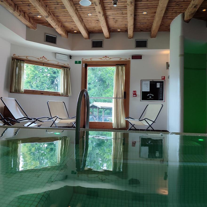 Albergo Villa Cristina Folgaria Kültér fotó