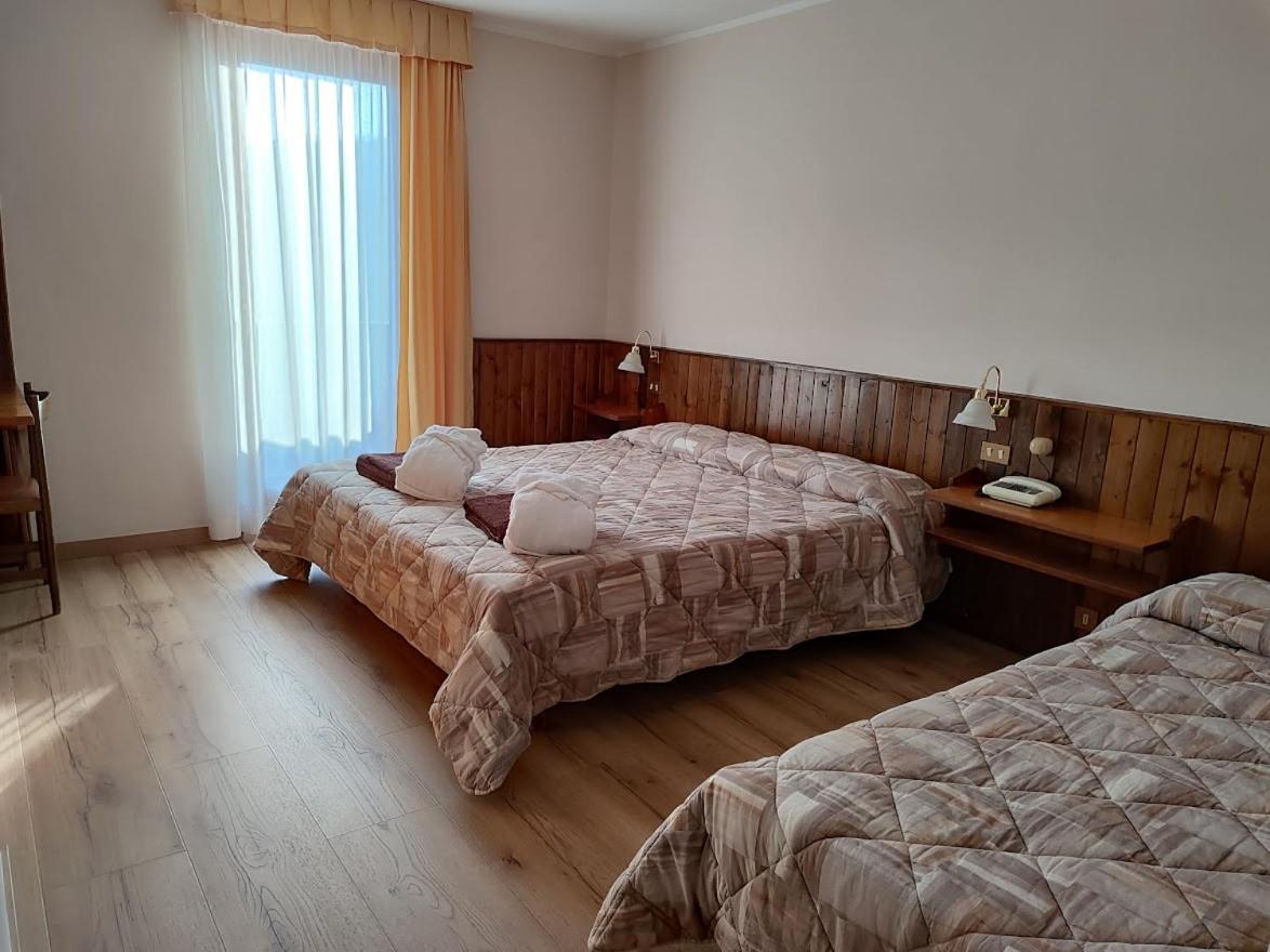 Albergo Villa Cristina Folgaria Kültér fotó